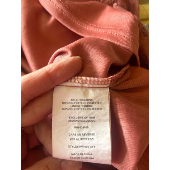 Taylor & Sage Women's Lace Blouse Long Sleeve S Rust Keyhole Back Boho Chic - Picture 8 of 9